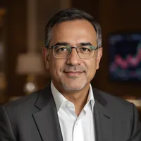 Ricardo J. Benavides